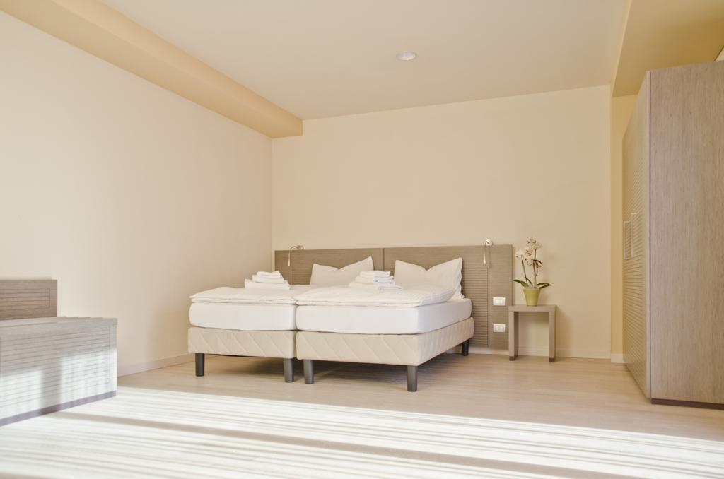 Hotel Kube Фольгария Номер фото